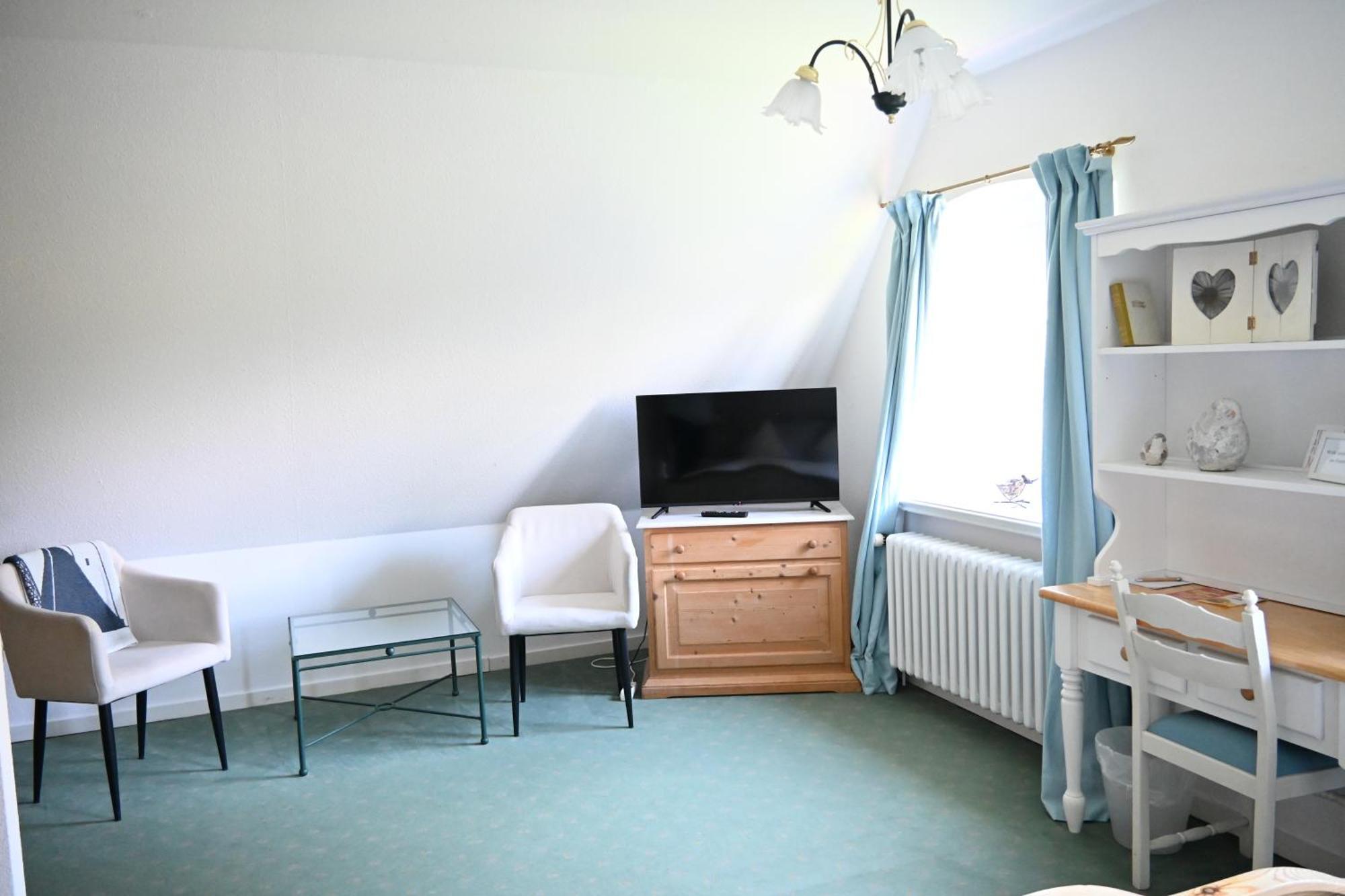 Landsitzhotel Und Seminarium Peterhof Hodorf Buitenkant foto