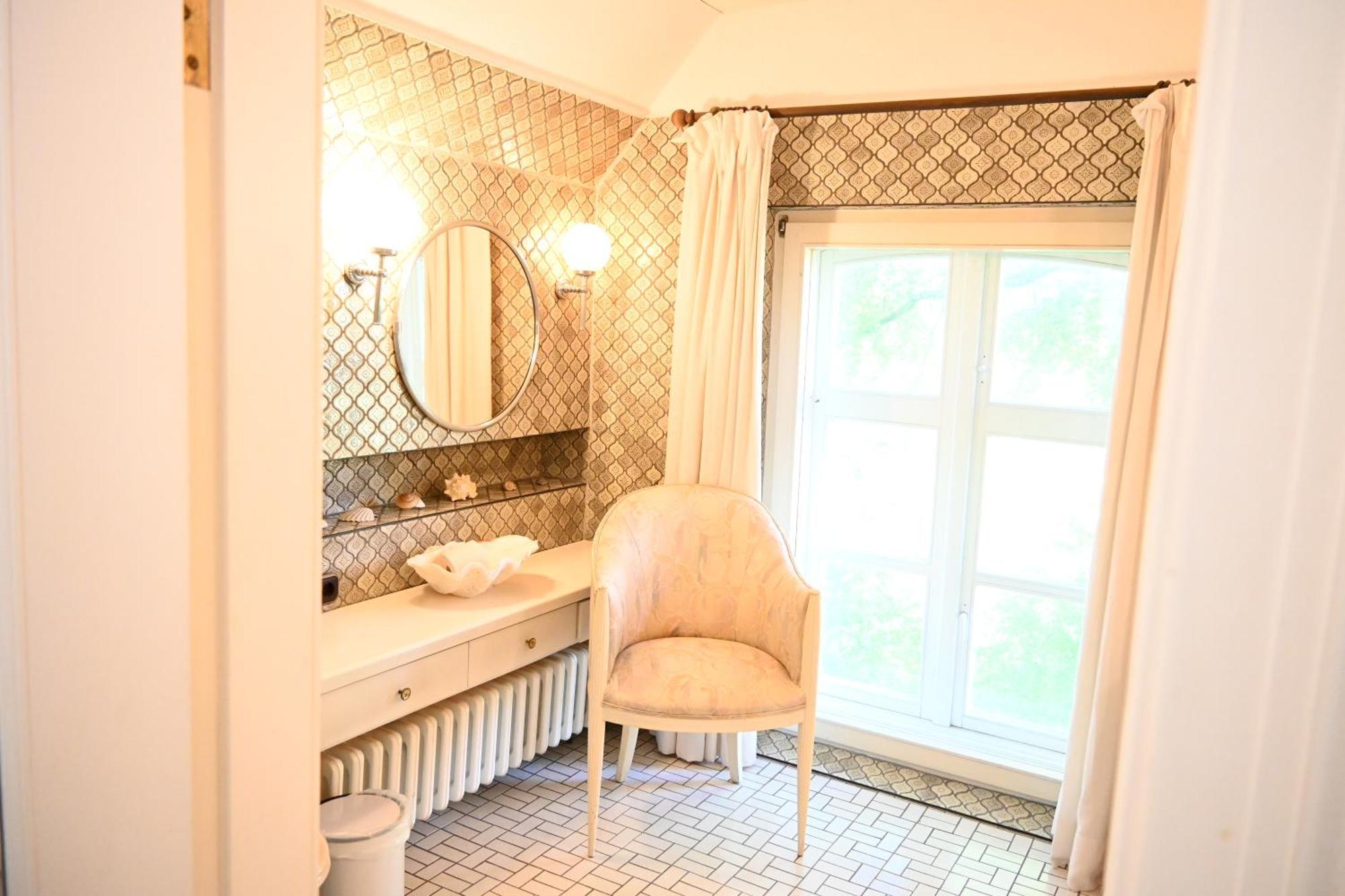 Landsitzhotel Und Seminarium Peterhof Hodorf Buitenkant foto